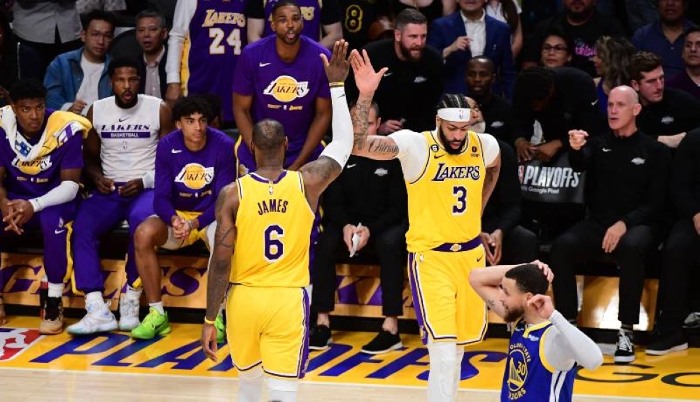 Lakers Eliminan A Los Warriors Tras Nueva Paliza En Los Playoffs De La