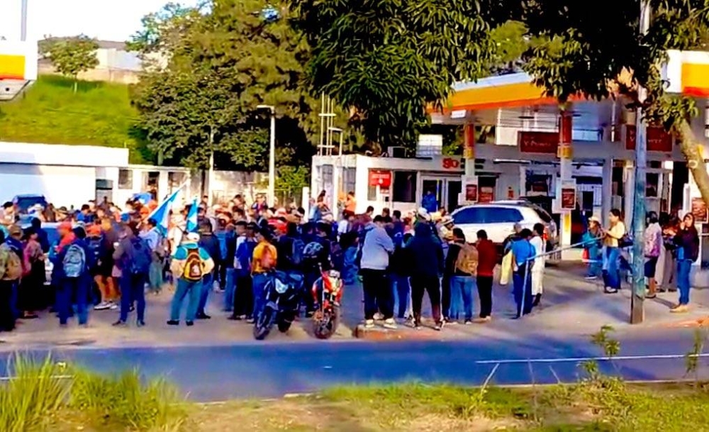 Guatemala Amanece Con Menos Bloqueos Pero Ind Genas Se Mantienen