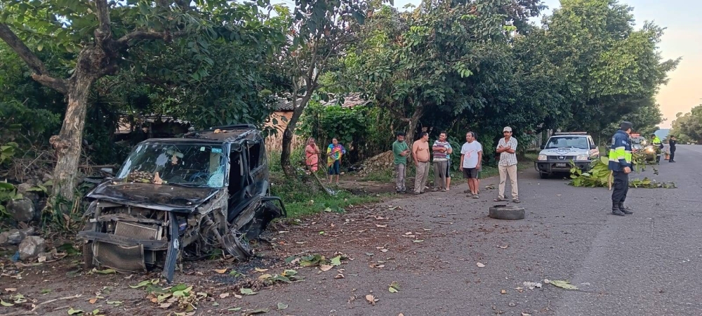 Un Lesionado Dej Aparatoso Accidente De Tr Nsito En Carretera De