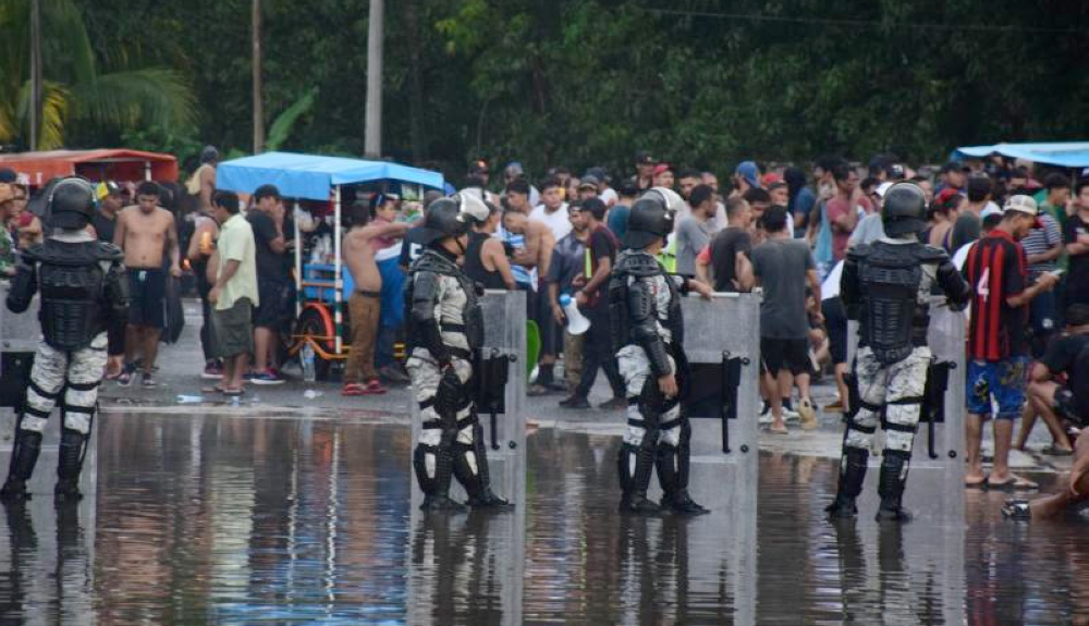 Unas 3 000 Personas Inician Una Nueva Caravana De Migrantes Desde La