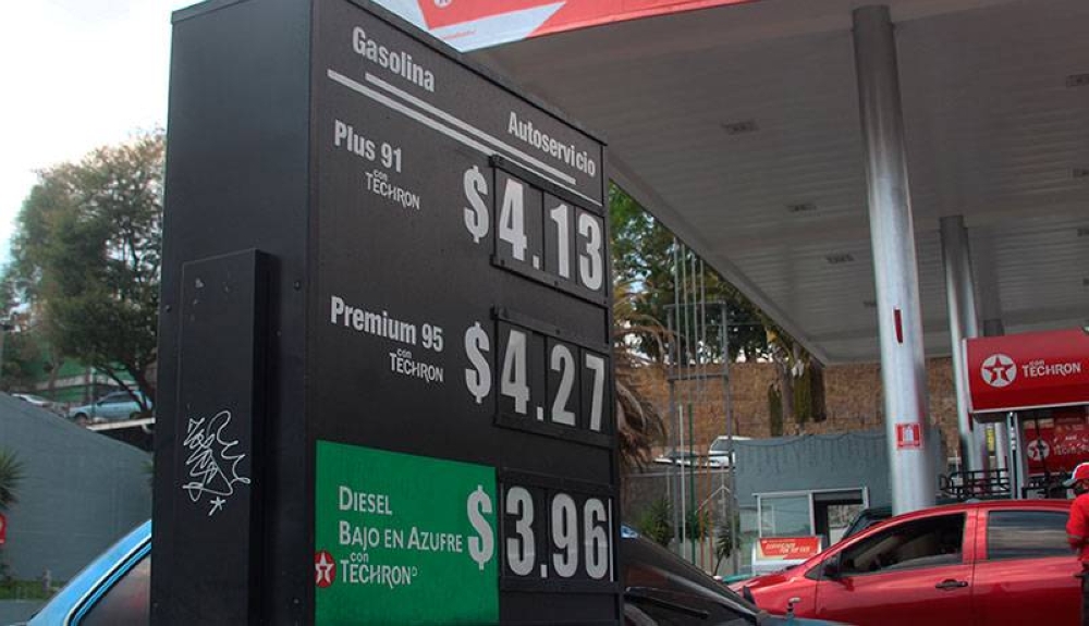Se prevé que el precio de los combustibles siga subiendo. / DEM