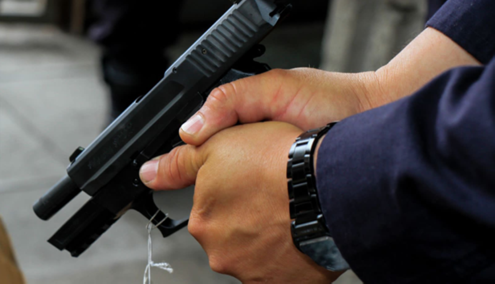 Gobierno entrega nuevas armas de fuego a policías - Diario El Mundo
