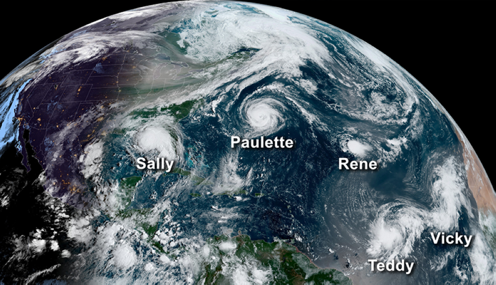 Cada año la NOAA establece cerca de 40 nombre para tormentas y huracanes. NOAA