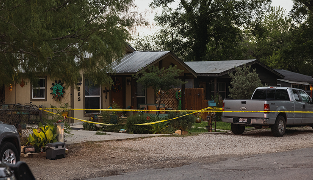 La policía en Uvalde, Texas, concentra sus investigaciones en la casa que Salvador Ramos compartí con su abuela.AFP