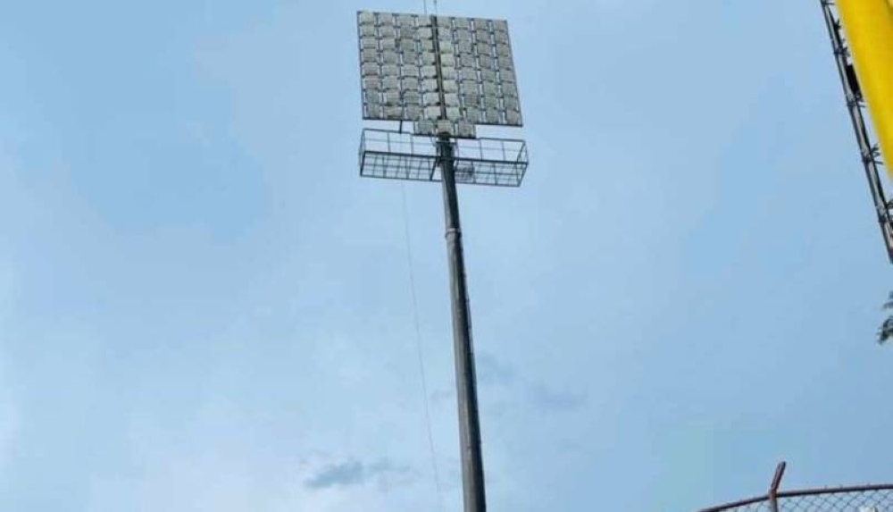 MLB preocupado por fallas de iluminación del estadio Luis Aparicio