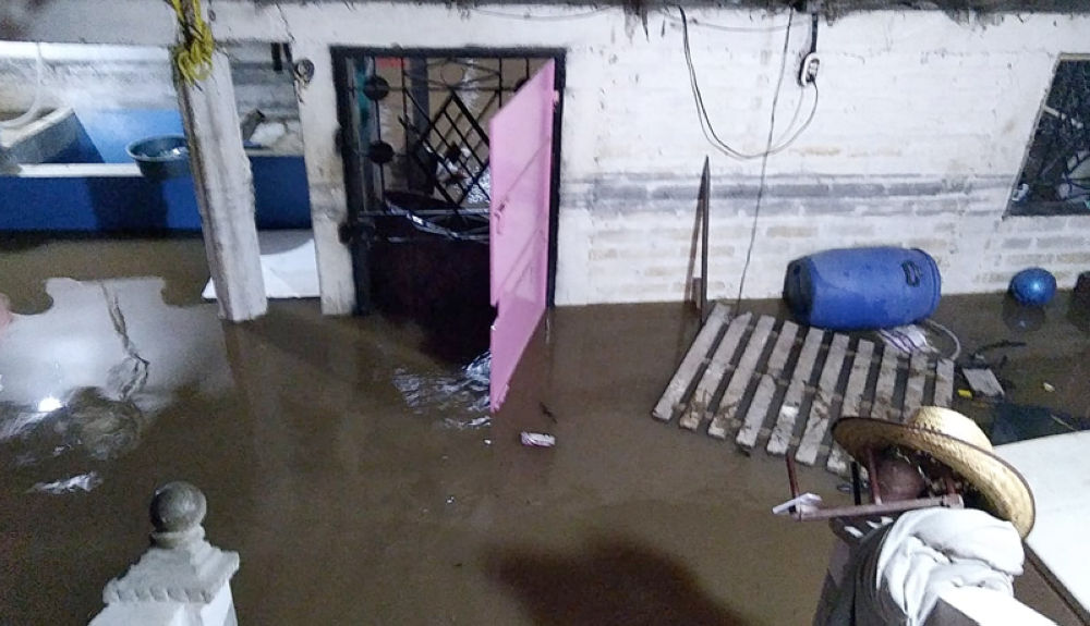Vivienda inundada en San Alejo, La Unión. PNC