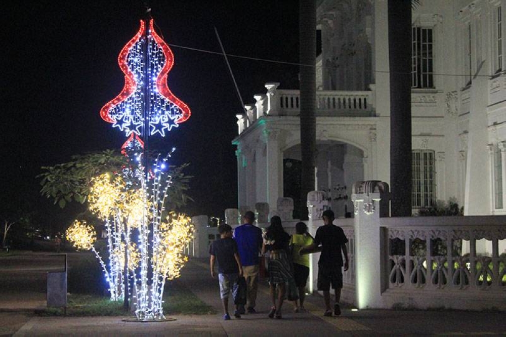 Otra villa navideña fue instalada en el parque peatonal de San Jacinto. / Gabriel Aquino