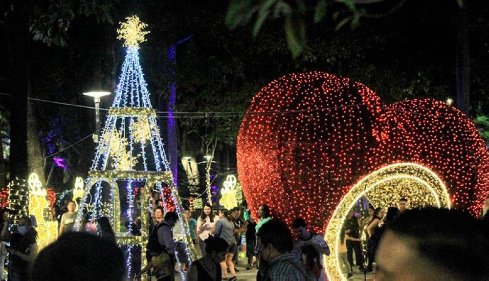 Así luce parte de la villa navideña en el parque Cuscatlán, en San Salvador. / G.Aquino