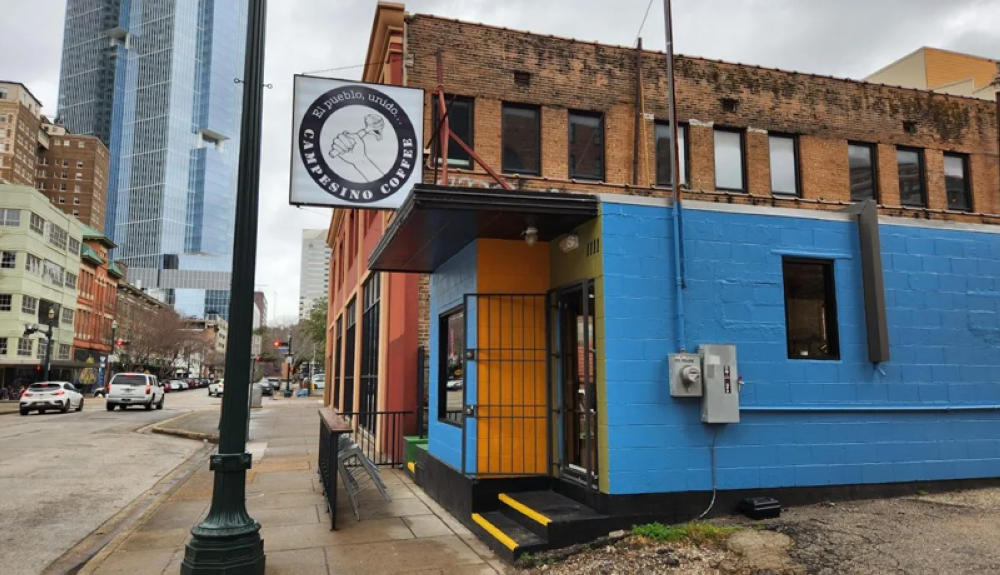 La cafetería tiene una ambientación tranquila, rustica y acogedora / Cortesía Houston Food Finder.  