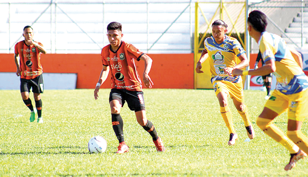 Aguila beat national runners-up Jocoro with a lone goal from Dustin Coria at Barraza de San Miguel.