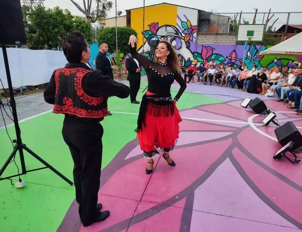 El Ballet Teatro de Mauricio Bonilla aún está activo con su fundador.