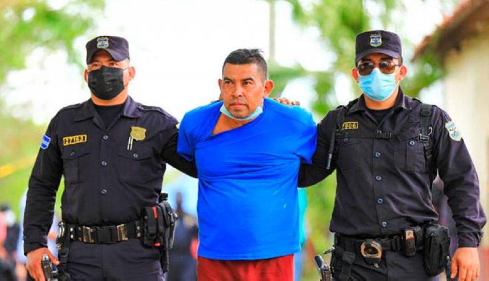 Hugo Osorio está encarcelado en el penal de Zacatecoluca, y fue condenado a 70 años por doble feminicidio y 18 por violación.