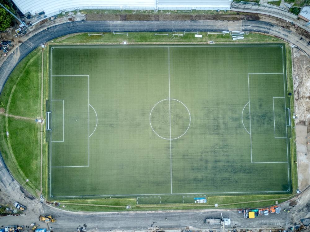 Cancha de fútbol estadio Las Delicias. / Francisco Valle