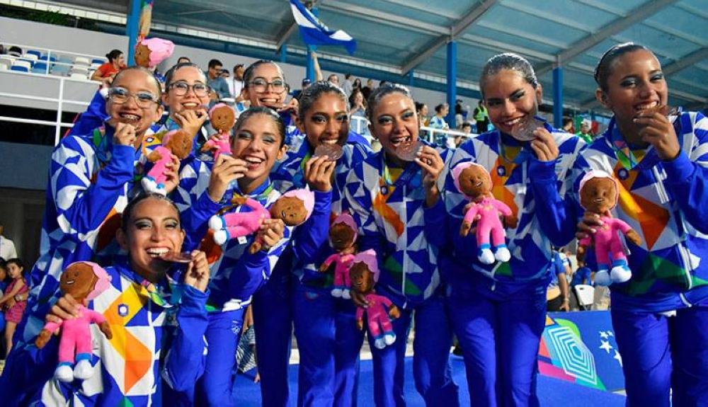 Natación artística logró bronce en los Juegos de San Salvador.