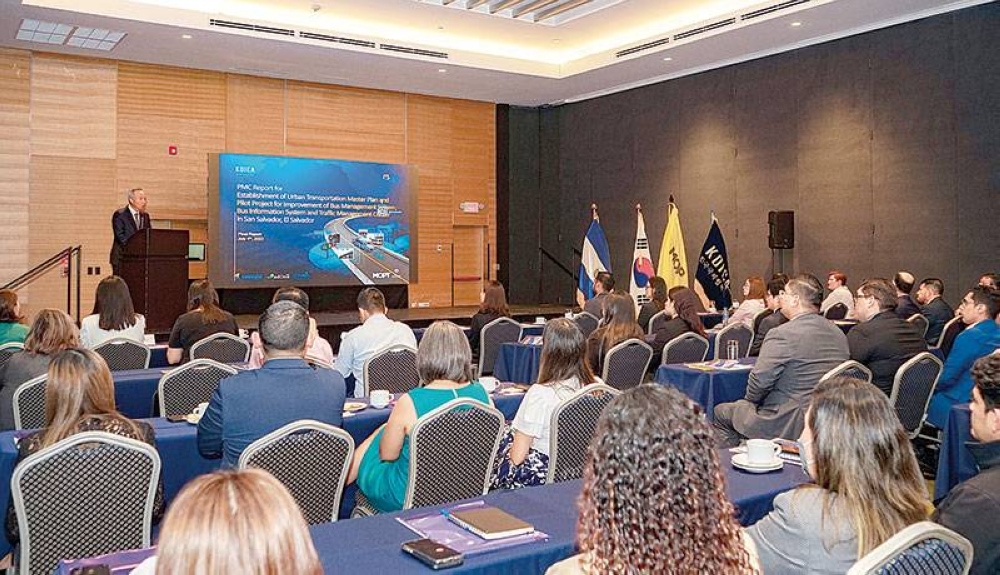 La presentación del Plan Maestro por parte del Gobierno de Corea al Ejecutivo salvadoreño fue en un hotel capitalino. / Cortesía.