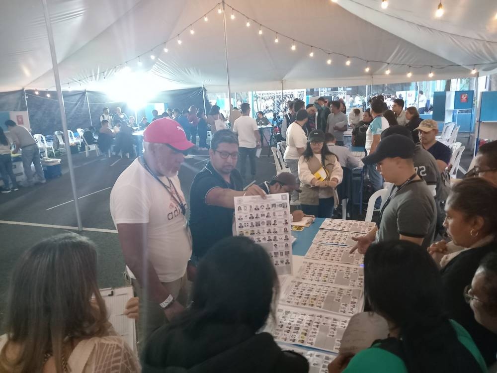 Cientos de guatemaltecos asistieron a la fiesta electoral el pasado 25 de junio / Foto de Javier Maldonado.