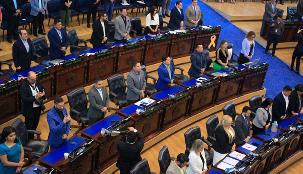 No todos los diputados se pronunciaron a favor o en contra de Erick García. / DEM