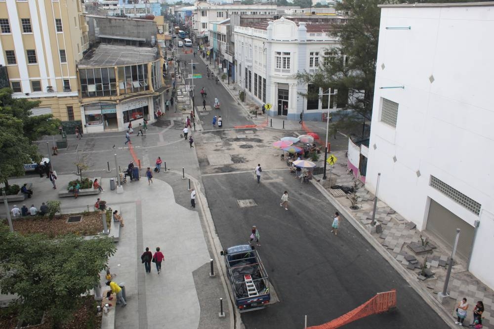 La 1a calle Poniente fue asfaltada la semana pasada. /Emerson Del Cid