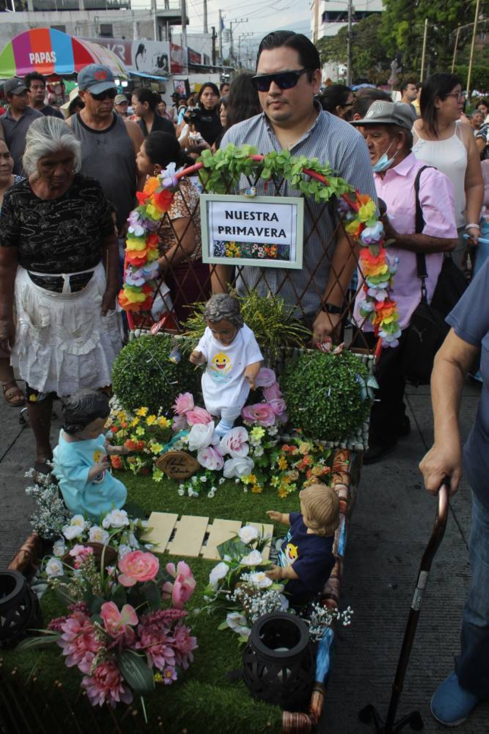 La creatividad para el lugar de los niños inocentes distinguía a algunos asistentes. /Emerson Del Cid