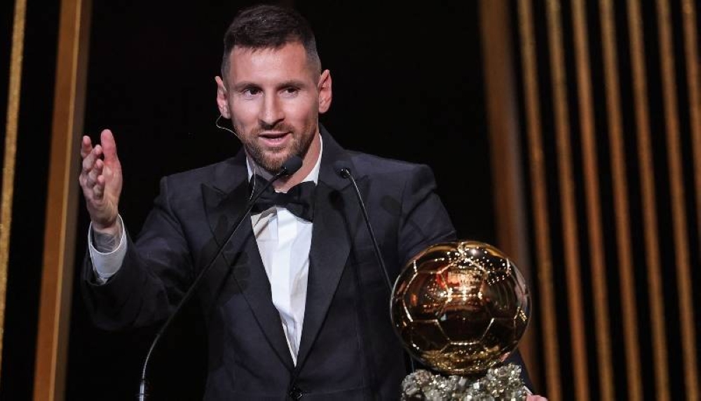 Messi donó su octavo Balón de Oro al museo de Barcelona - ESPN