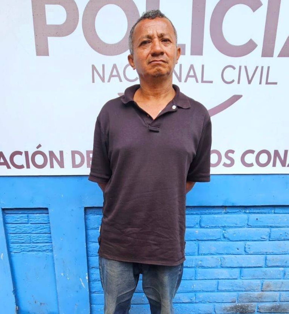 La Policía identificó a José Martín Gómez como la persona captada en una cámara de vigilancia. / PNC.