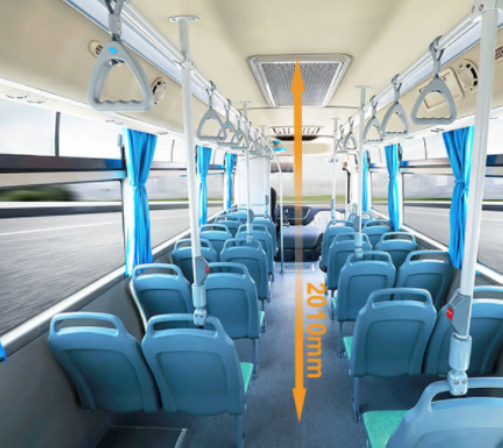 El interior de un bus de 8.64 metros de largo, modelo Yutong ZK6860DG según el sitio web de la fábrica.