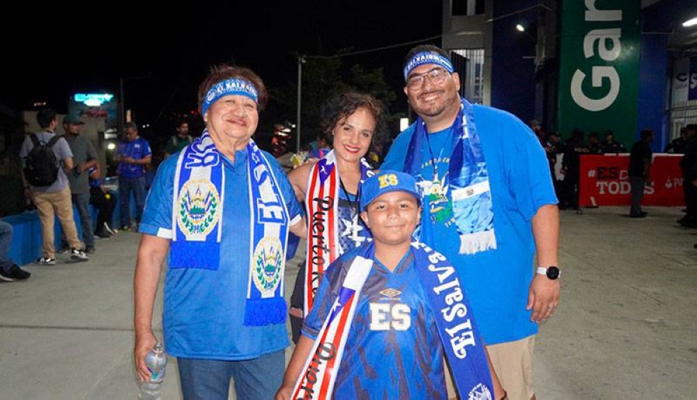 Estadio-Cuscatlán-afición-2