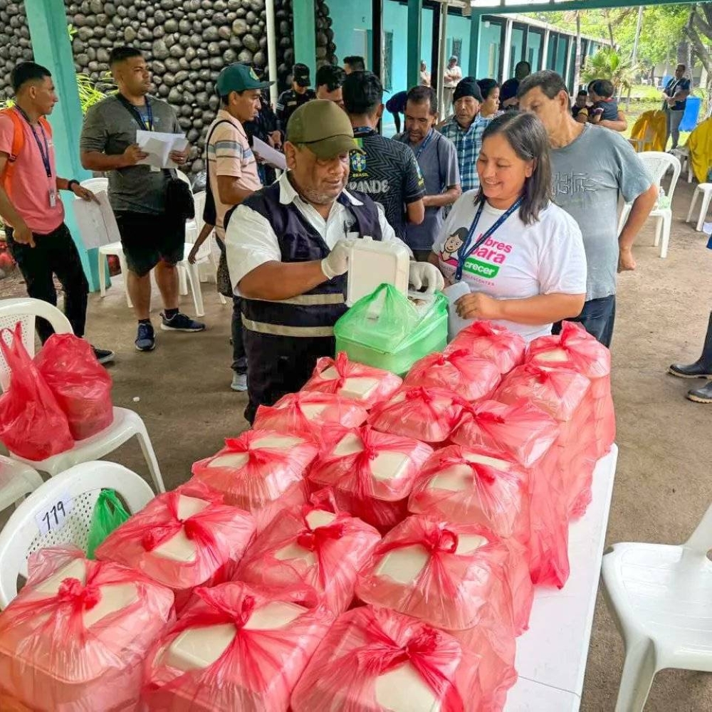 Alcaldía de La Libertad Costa ha recibido donativos de alimentos para los albergados. / @alcaldia_puerto.