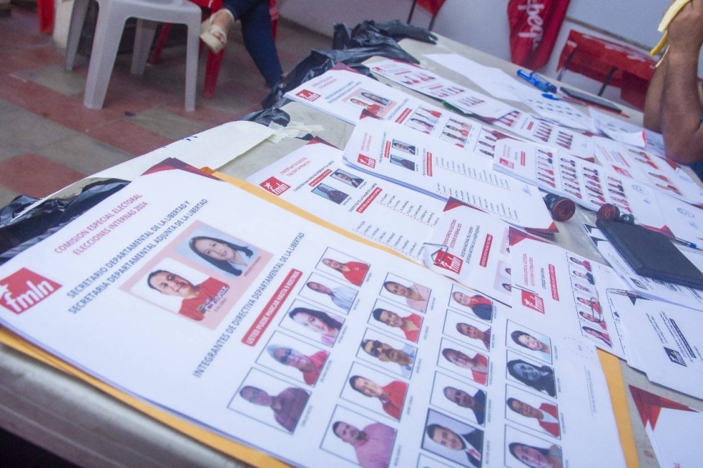 Los afiliados al FMLN podrían marcar de siete a nueve papeletas de votación para elegir a sus órganos de dirección.