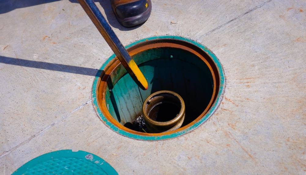 La Dirección de Energía encontró un octavo de agua en un tanque de almacenamiento de diésel de la estación Texaco Juan Pablo. /DGEHM,image_description: