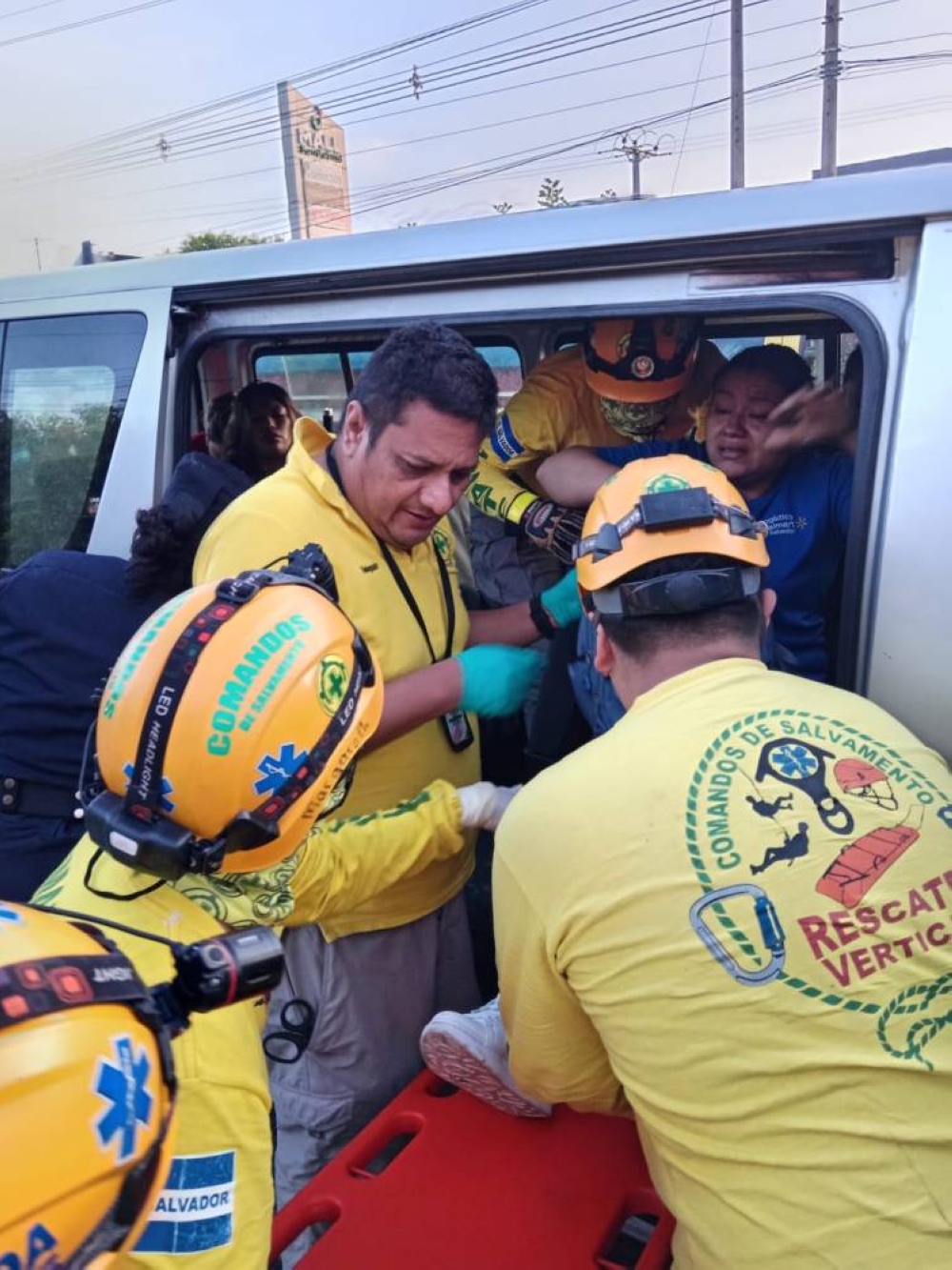 Los lesionados fueron trasladados a centros asistenciales. / Cortesía.