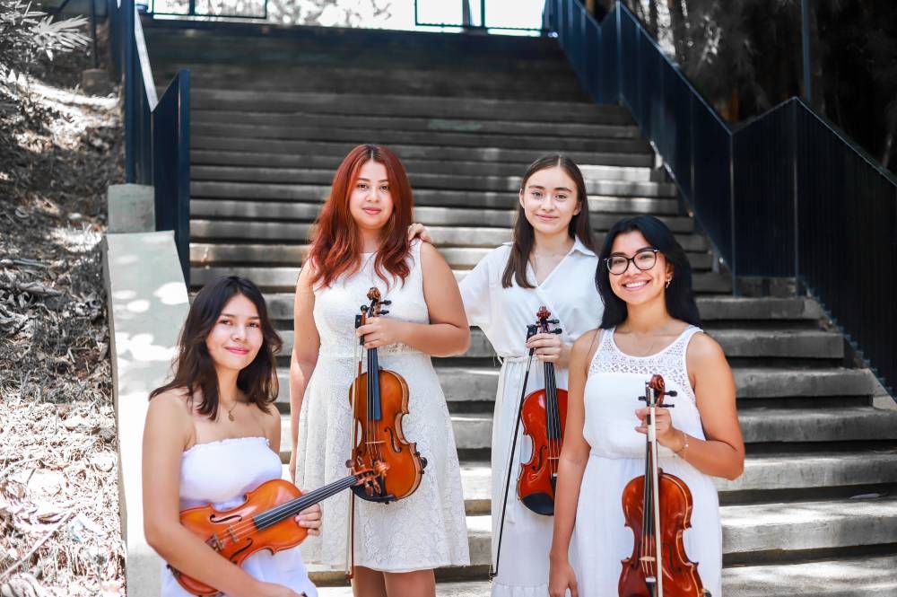 Las jóvenes se han preparado árduamente para ofrecer dos sublimes conciertos.,image_description: