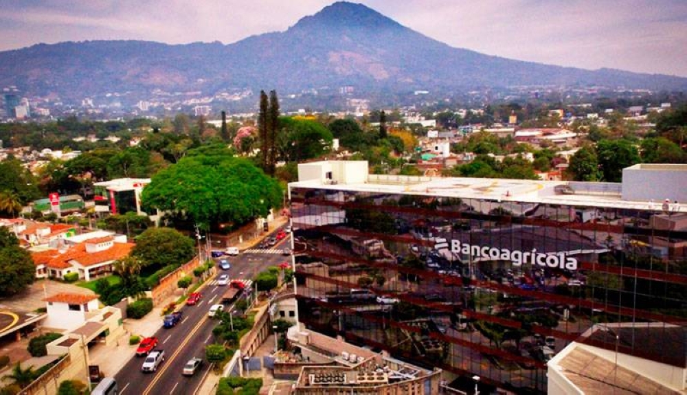 Bancoagrícola tiene la mayor participación del mercado en la cartera de créditos y depósitos. /Bancoagrícola,image_description: