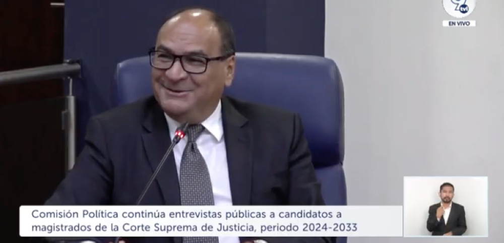 Óscar López Jerez, presidente actual de la CSJ. / Imagen de video de la Asamblea Legislativa.,image_description: