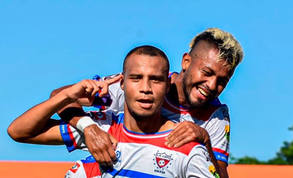 Firpo celebró en San Miguel y sube en la tabla.,image_description: