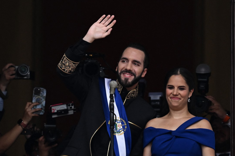 El presidente Nayib Bukele en la toma de posesión por segunda vez, el 1 de junio de 2024. / DEM.,image_description: