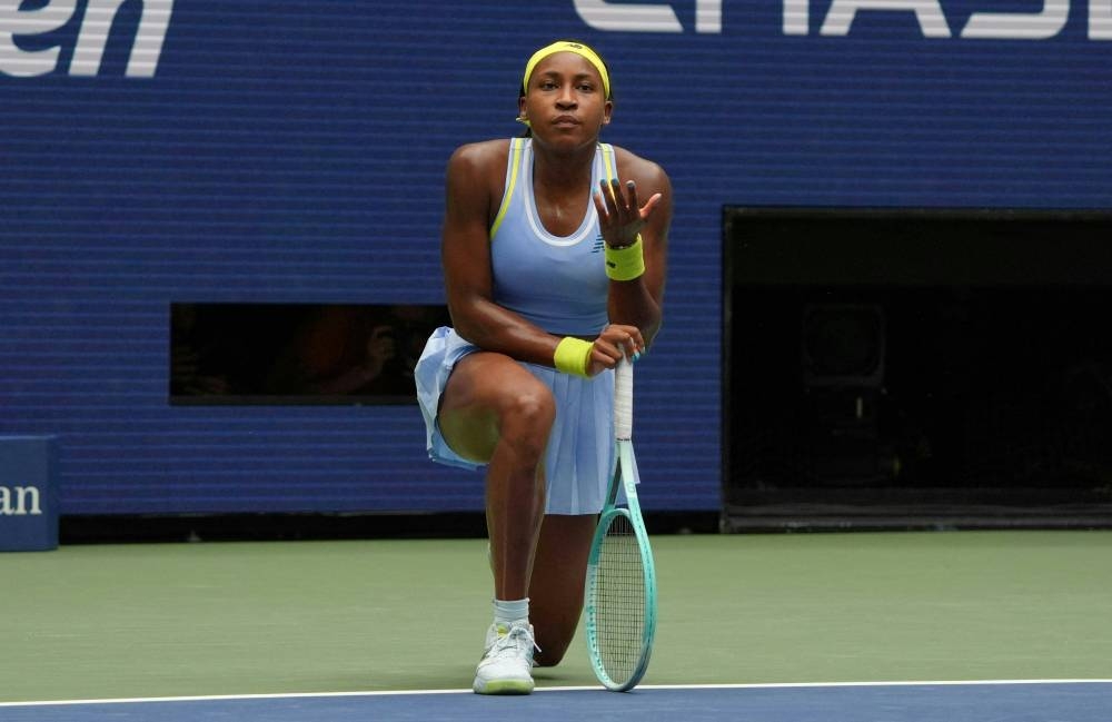 Coco Gauff y su reacción ante la caída frente a Emma Navarro. / AFP,image_description: