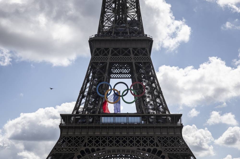 Los anillos olímpicos en Eiffel Tower. / AFP,image_description: