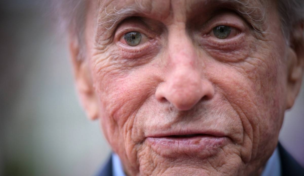 La carrera de Michael Douglas, de 79 años, fue reconocido con motivo de la 50a edición del Deauville American Film Festival en Deauville, al norte de Francia. Photo by Lou BENOIST / AFP,image_description: