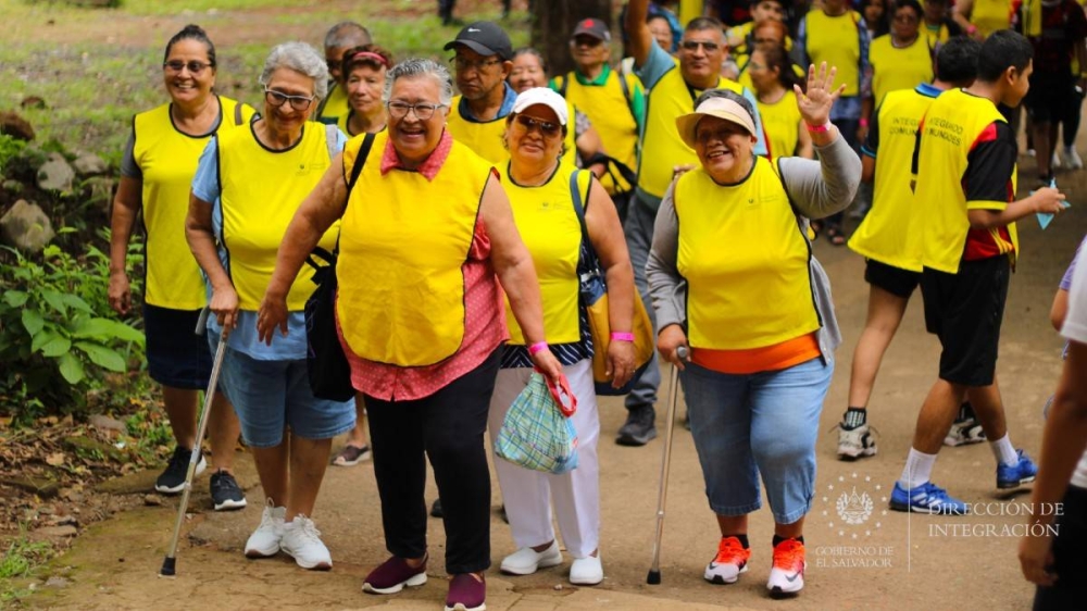 La Dirección de Integración realiza actividades dirigidas a los adultos mayores, niños y jóvenes de comunidades en riesgo. / Dirección de Integración.