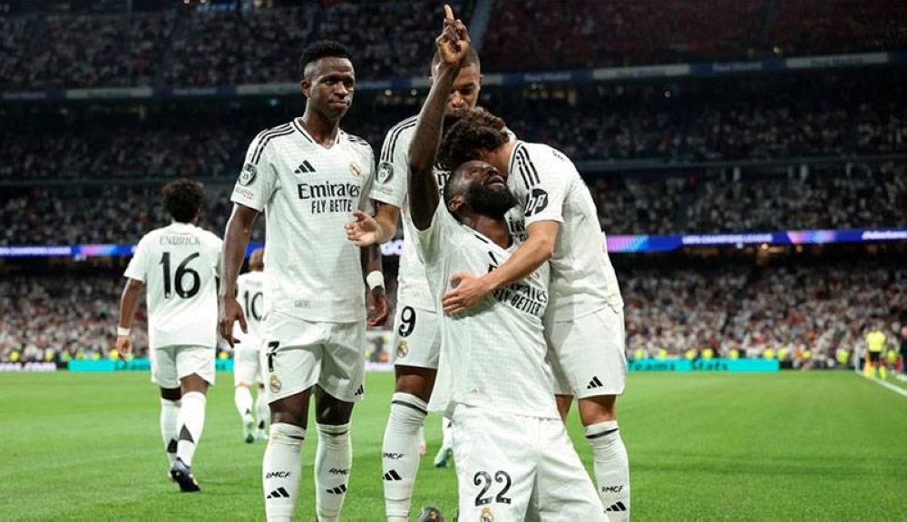 Antonio Rüdiger marcó el 2-1 cuando el equipo merengue la pasaba mal frente a los alemanes. / AFP