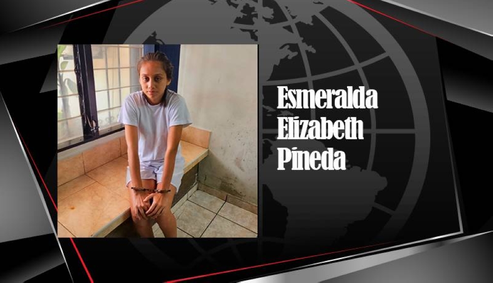 Esmeralda Elizabeth Pineda continuará en prisión provisional acusada de homicidio en contra de su hijo de ocho meses/ Foto tomada de la cuenta de X de la FGR.,image_description: