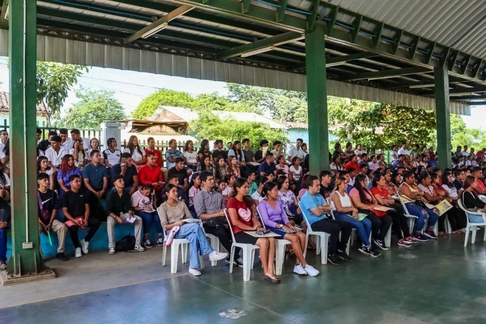 Al menos 222 jóvenes participaron en junio de la jornada para prevenir la migración irregular en Atiquizaya. / cindyportal,image_description: