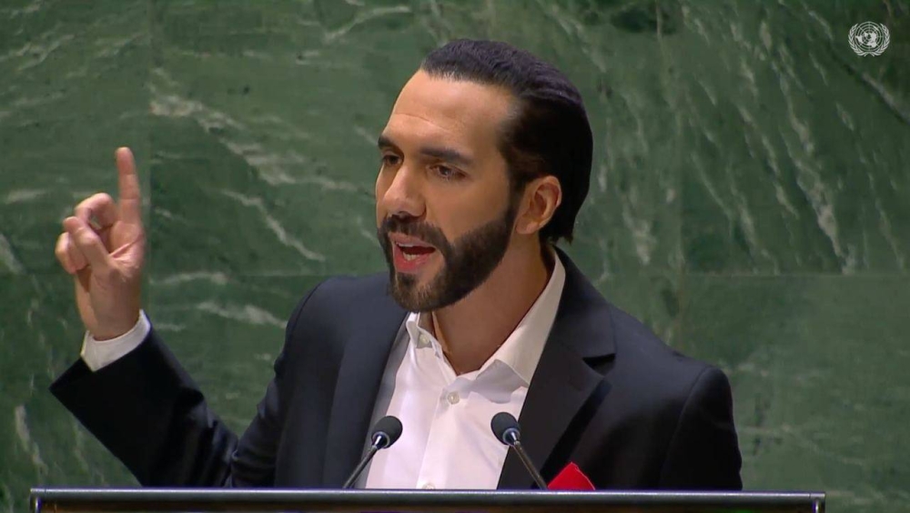 El presidente de la república, Nayib Bukele, se pronuncia ante la Asamblea General de la ONU en septiembre de 2023. / Imagen de video de la ONU.,image_description: