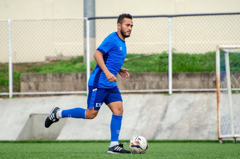 Marvin Monterroza entrenando con la Selecta en 2021. / Fesfut,image_description: