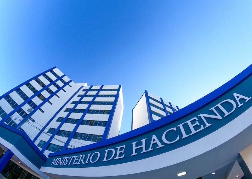 El Ministerio de Hacienda entregó el anteproyecto a la Asamblea Legislativa el 30 de septiembre, quienes tienen hasta finales de 2024 para aprobarlo. / Ministerio de Hacienda,image_description: