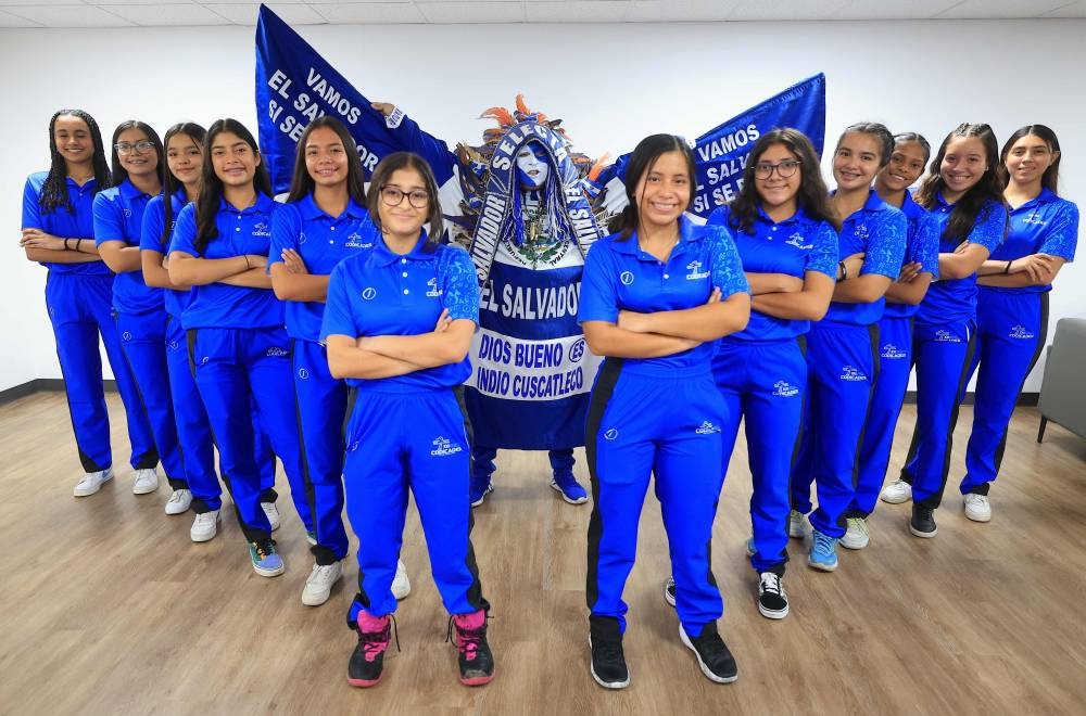 La delegación de baloncesto femenino que participará en los Juegos. / INDES,image_description: