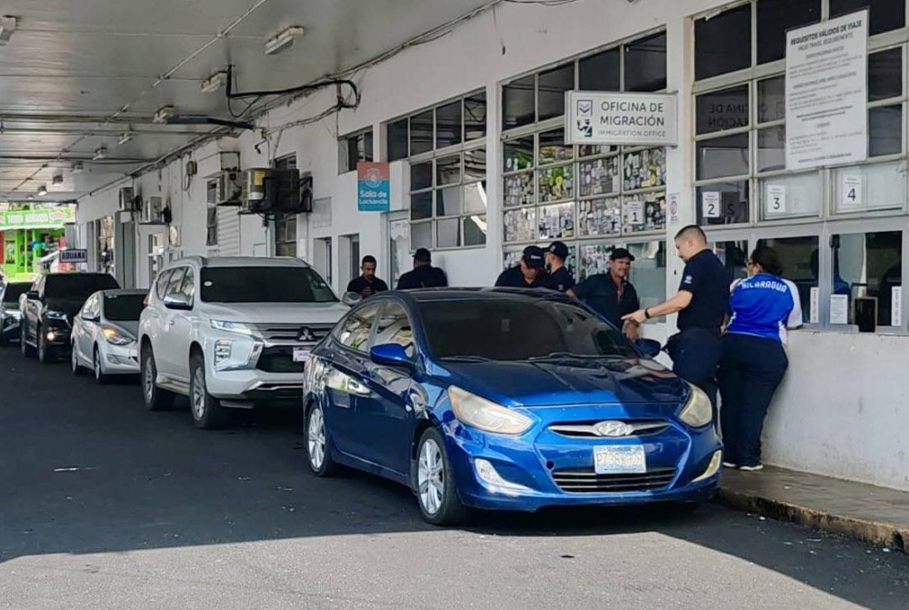 Más de 39,000 hondureños ingresaron a El Salvador durante la Semana Morazánica. /Dirección de Migración,image_description: