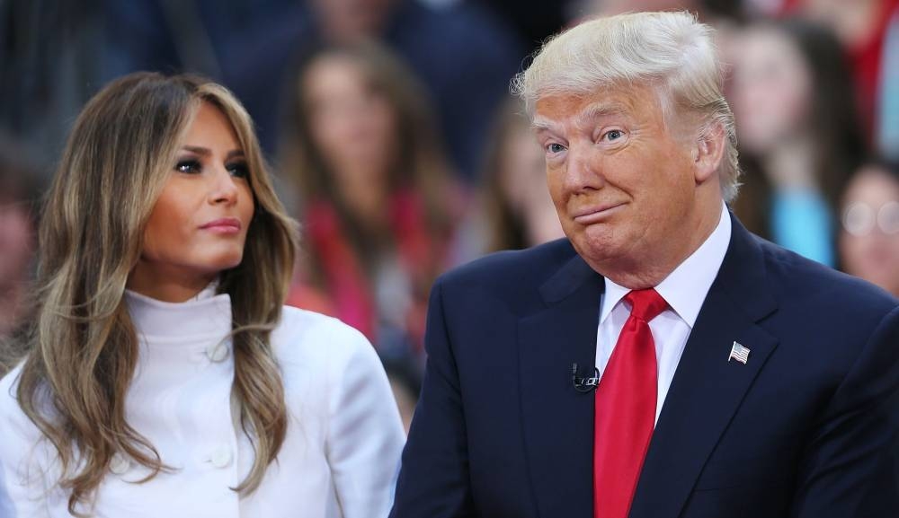 La postura de Melania ha sido señalada por algunos analistas como una estrategia para ganar votos de liberales para su marido.,image_description: