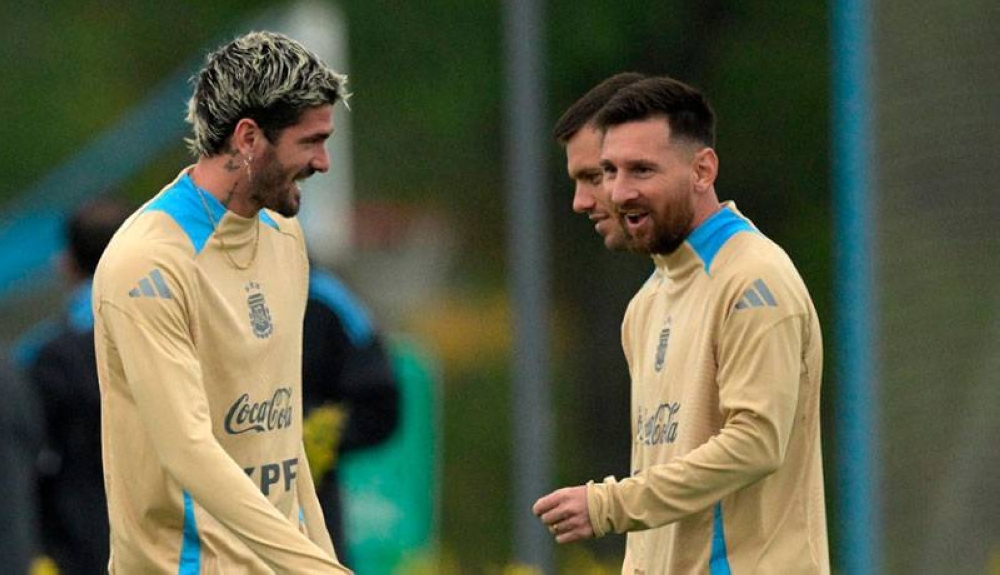 La selección argentina se encuentran en la cima de la tabla de las eliminatorias de Conmebol. / AFP,image_description: